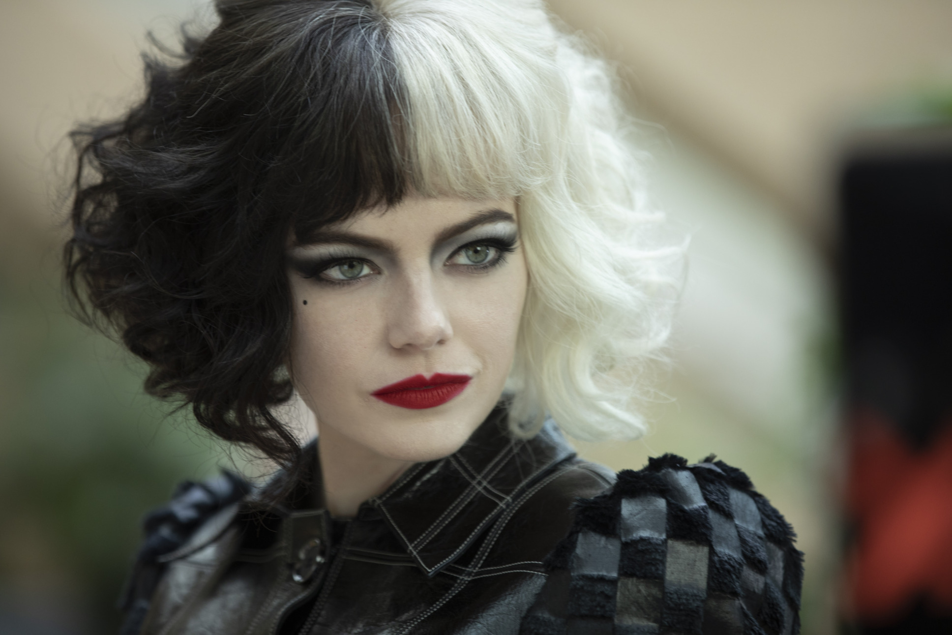How to cosplay Emma Stone's Cruella and get inspired looks