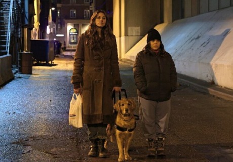 CW's In The Dark features Murphy Mason, her friend Jess and her guide dog Pretzel