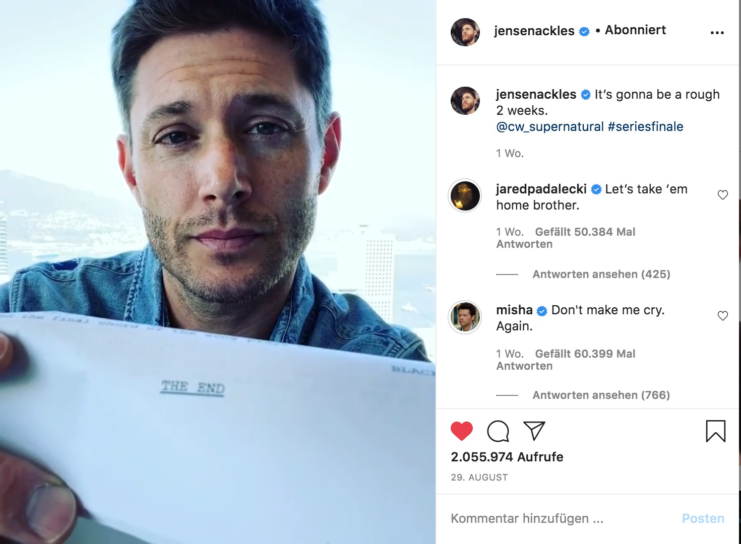 Jensen Ackles showing his script of Supernatural last episode season finale