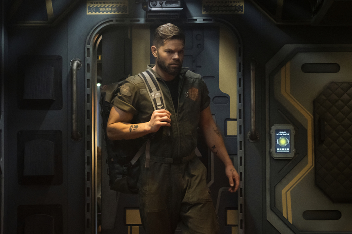 Wes Chatham as Amos Burton The Expanse Season 5 Photo courtesy of Amazon Studios