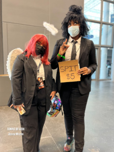 Angel Devil and Aki cosplayers from the anime Chainsaw Man. AnimeNYC cosplay