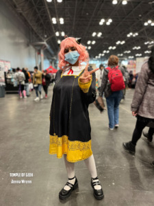 Anya Forger cosplayer from the anime SpyxFamily. AnimeNYC cosplay