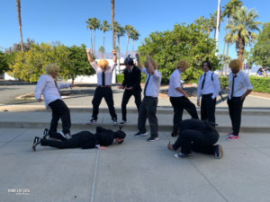 chainsaw man cosplay gathering at anime expo chibi 2022 - Denji cosplayers