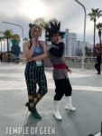 Jolyne and Goku cosplayers at Anime Los Angeles.