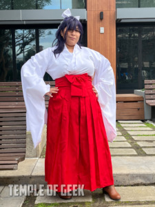 Utahime Iori cosplayer at the Jujutsu Kaisen meetup on day 3 of Anime LA