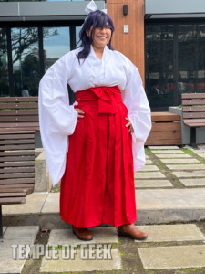 Utahime Iori cosplayer at the Jujutsu Kaisen meetup on day 3 of Anime LA