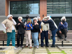 Nanami and Gojo cosplayers at the Jujutsu Kaisen meetup on day 3 of Anime LA