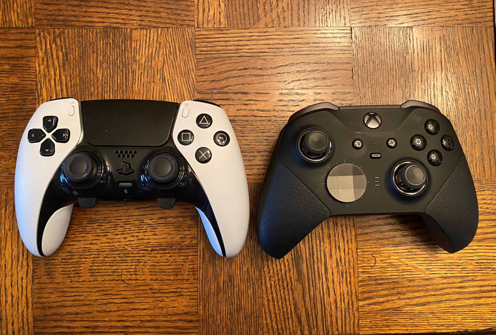 Dual Sense Edge and Xbox Elite Controller v2