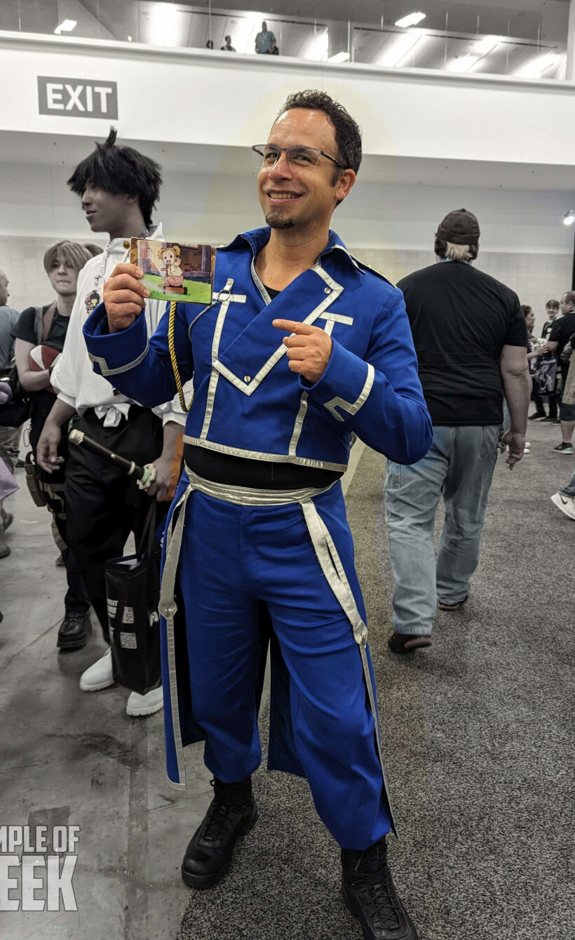 Cosplayer dressing up at LVL UP EXPO inside the convention center