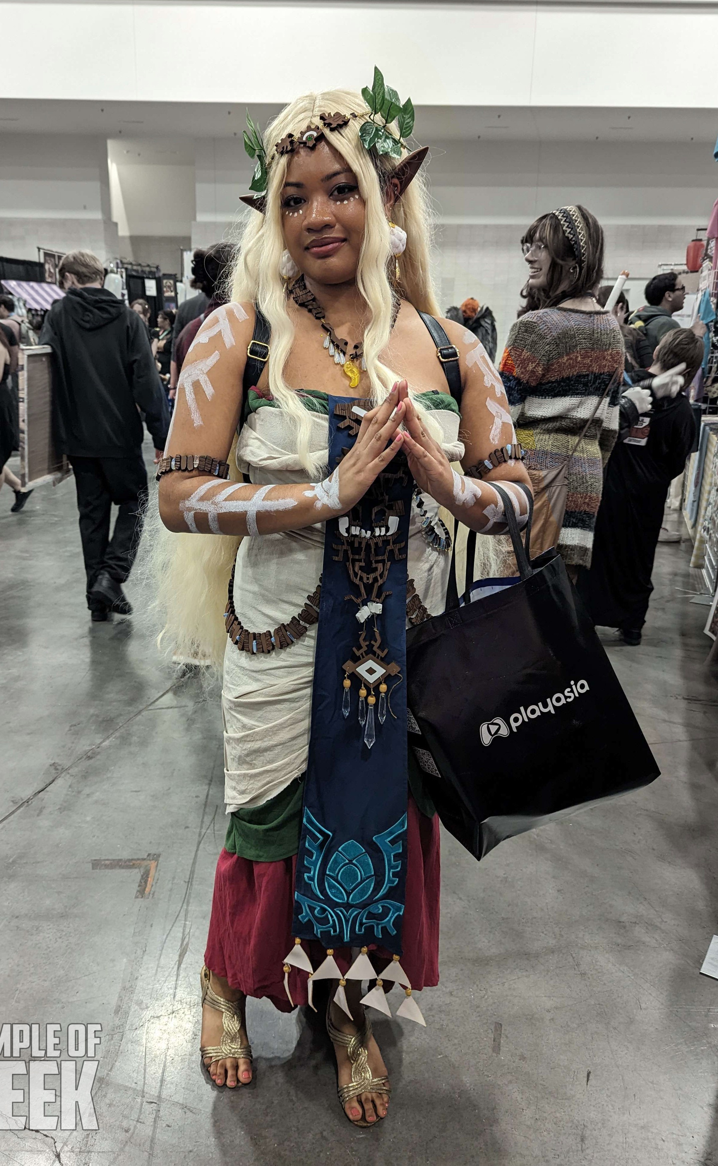 Cosplayer dressing up at LVL UP EXPO inside the convention center