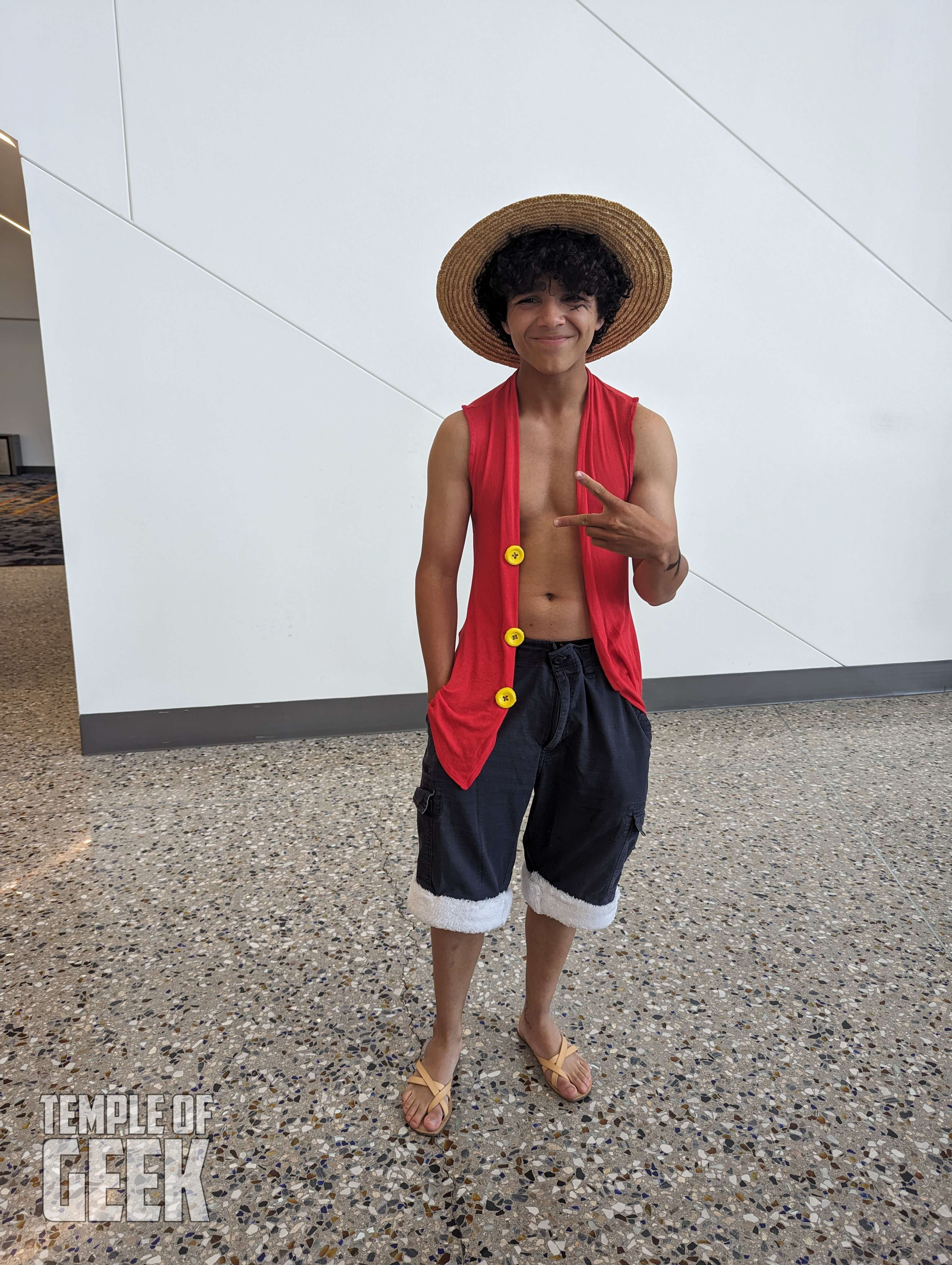 Cosplayer dressing up at LVL UP EXPO inside the convention center