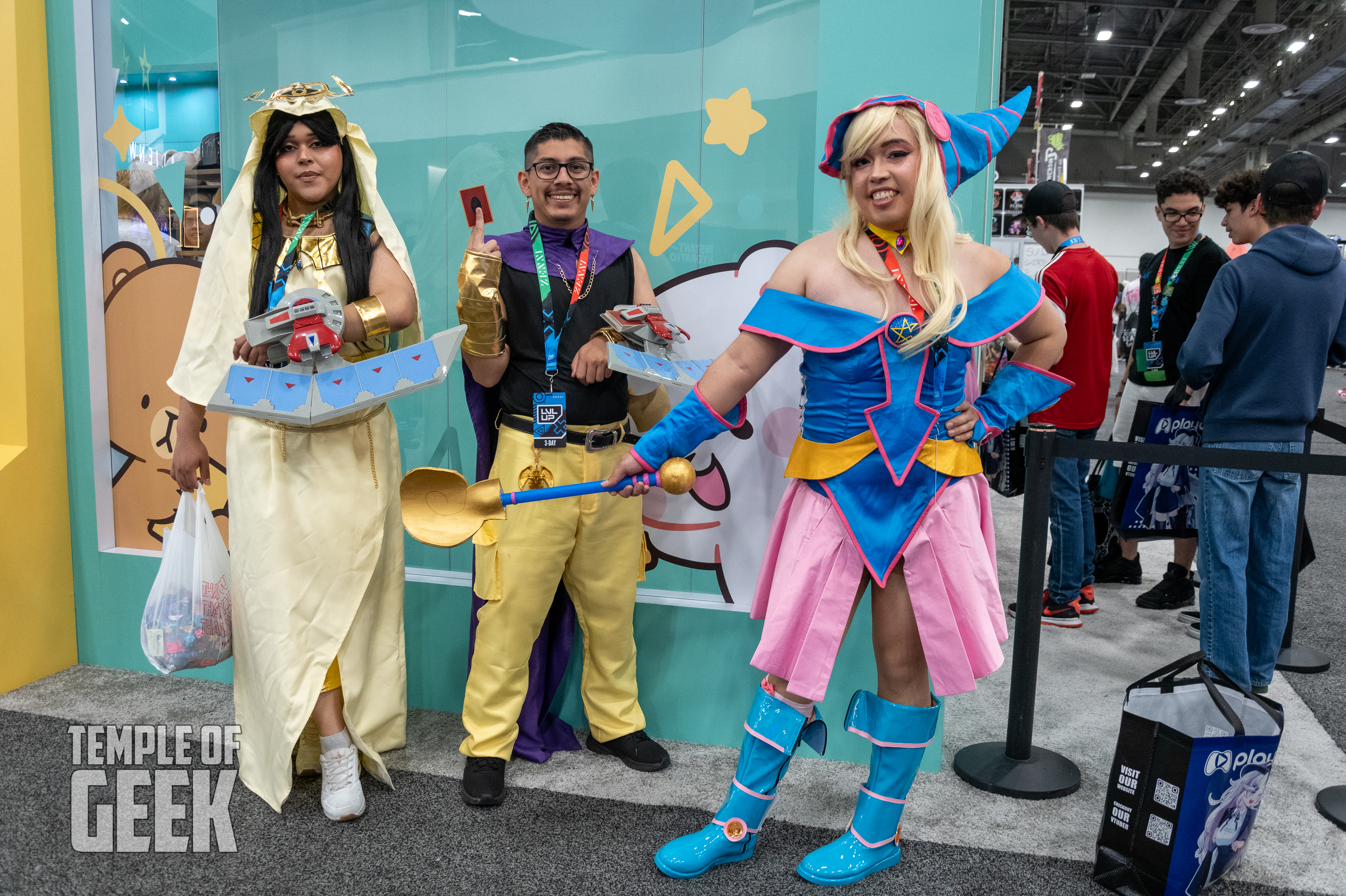 Cosplayer dressing up at LVL UP EXPO inside the convention center