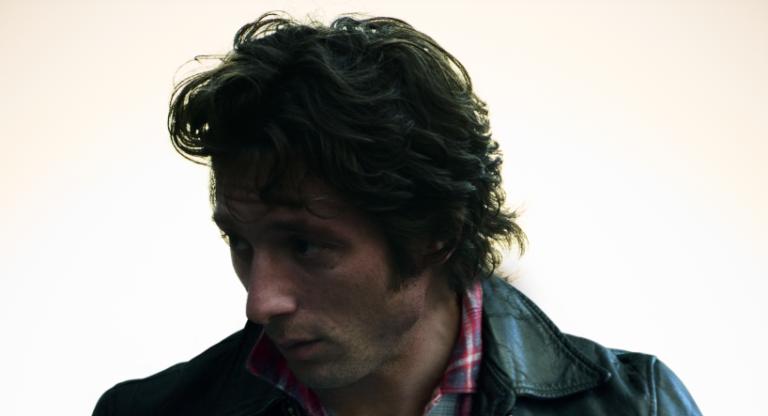 First Look at Jeremy Allen White as Bruce Springsteen in “Deliver Me from Nowhere” Biopic