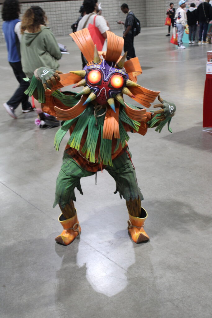 Skull Kid posing