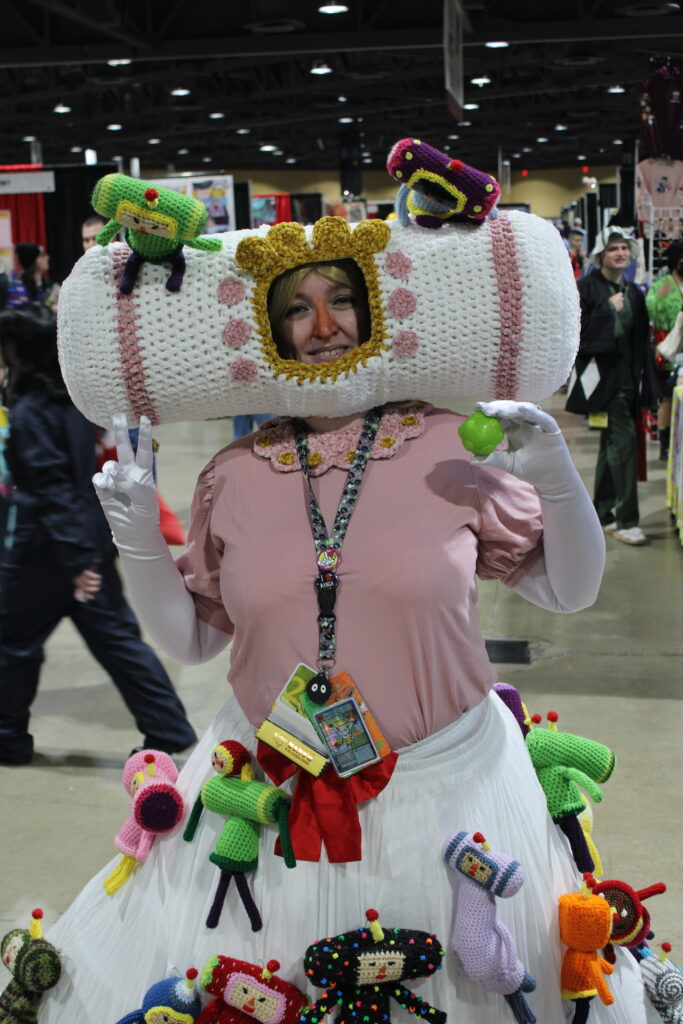 The queen of all cosmos posing at Anime LA