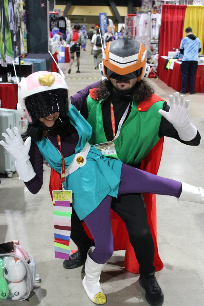 Great Saiyaman and Saiyawoman protecting anime la