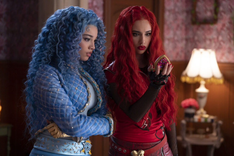 Descendants 5 Has Been Confirmed With Kylie Cantrall and Malia Baker Returning